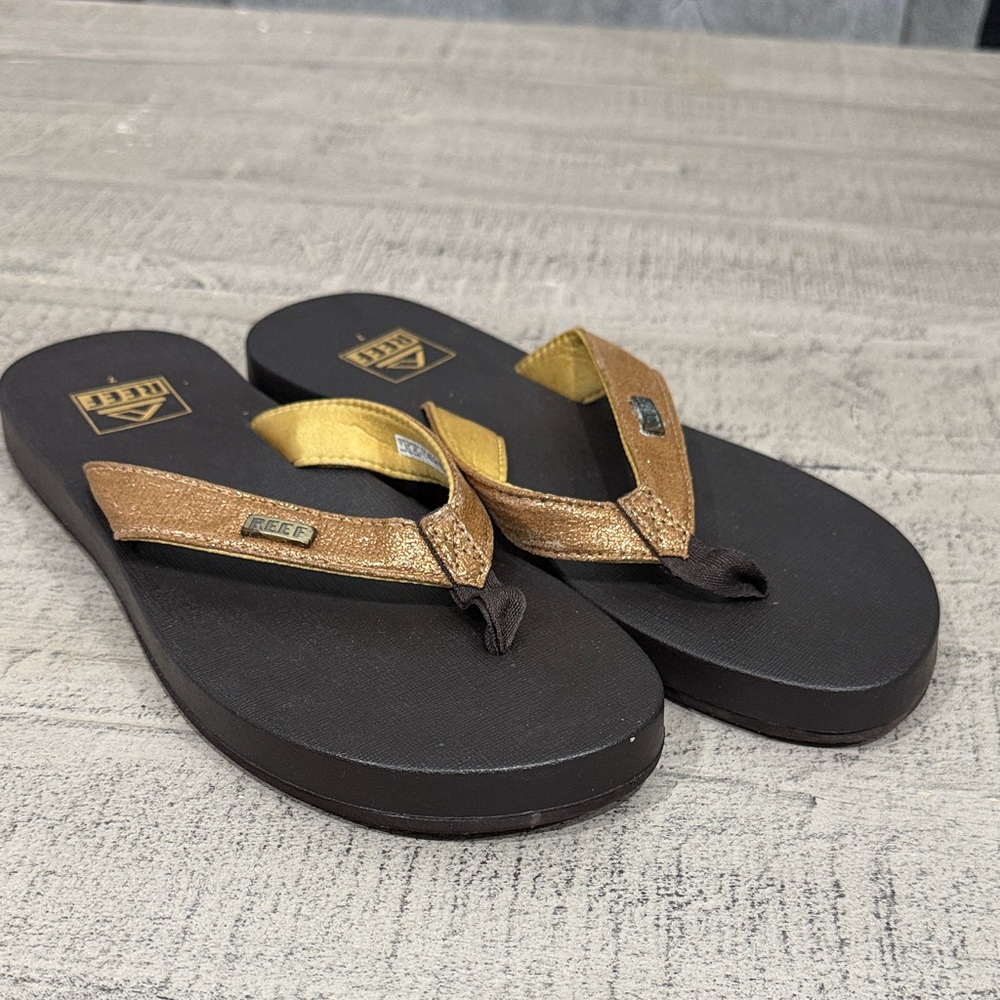 Reef Bronze and Gold Metallic Thong Sandals 7